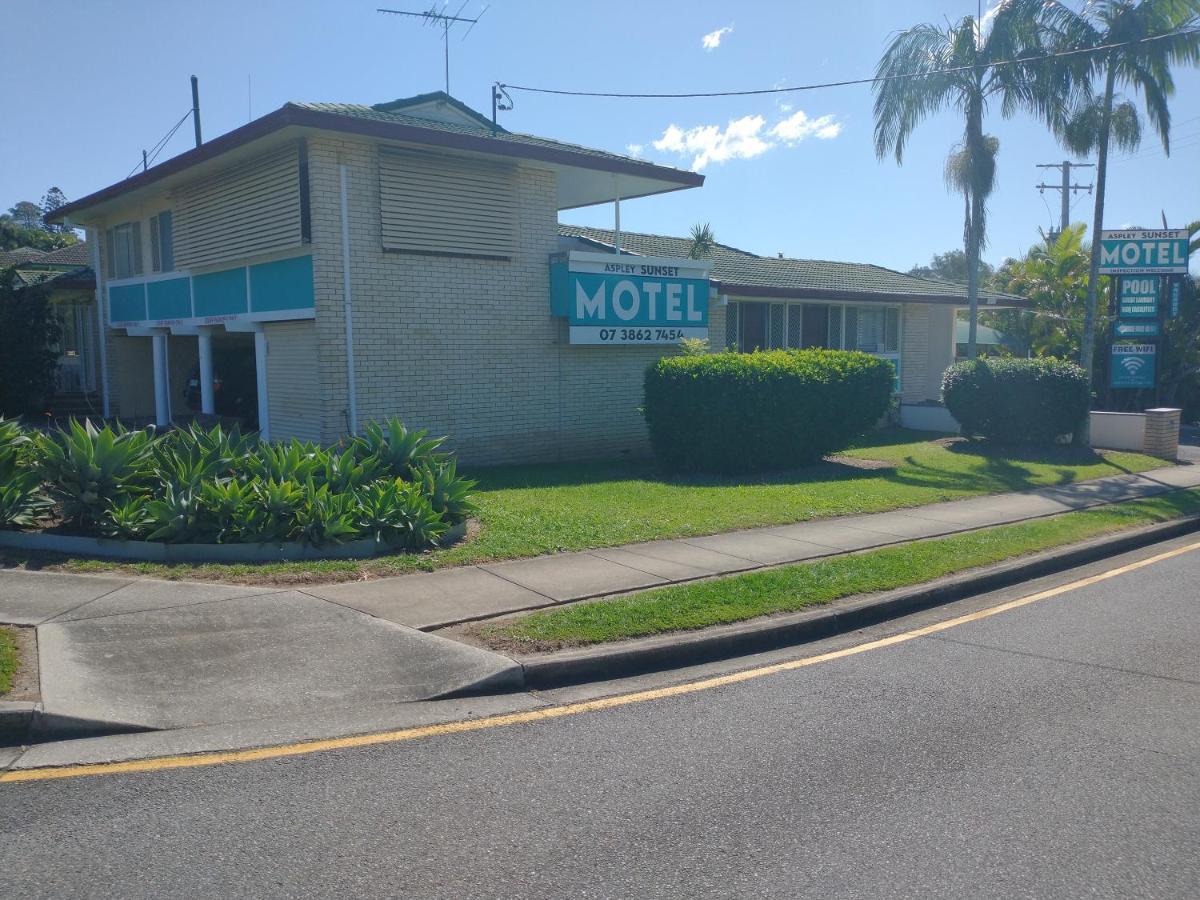 Aspley Sunset Motel ภายนอก รูปภาพ