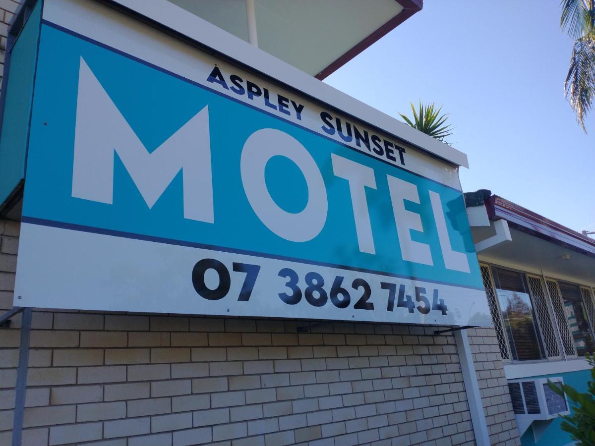 Aspley Sunset Motel ภายนอก รูปภาพ