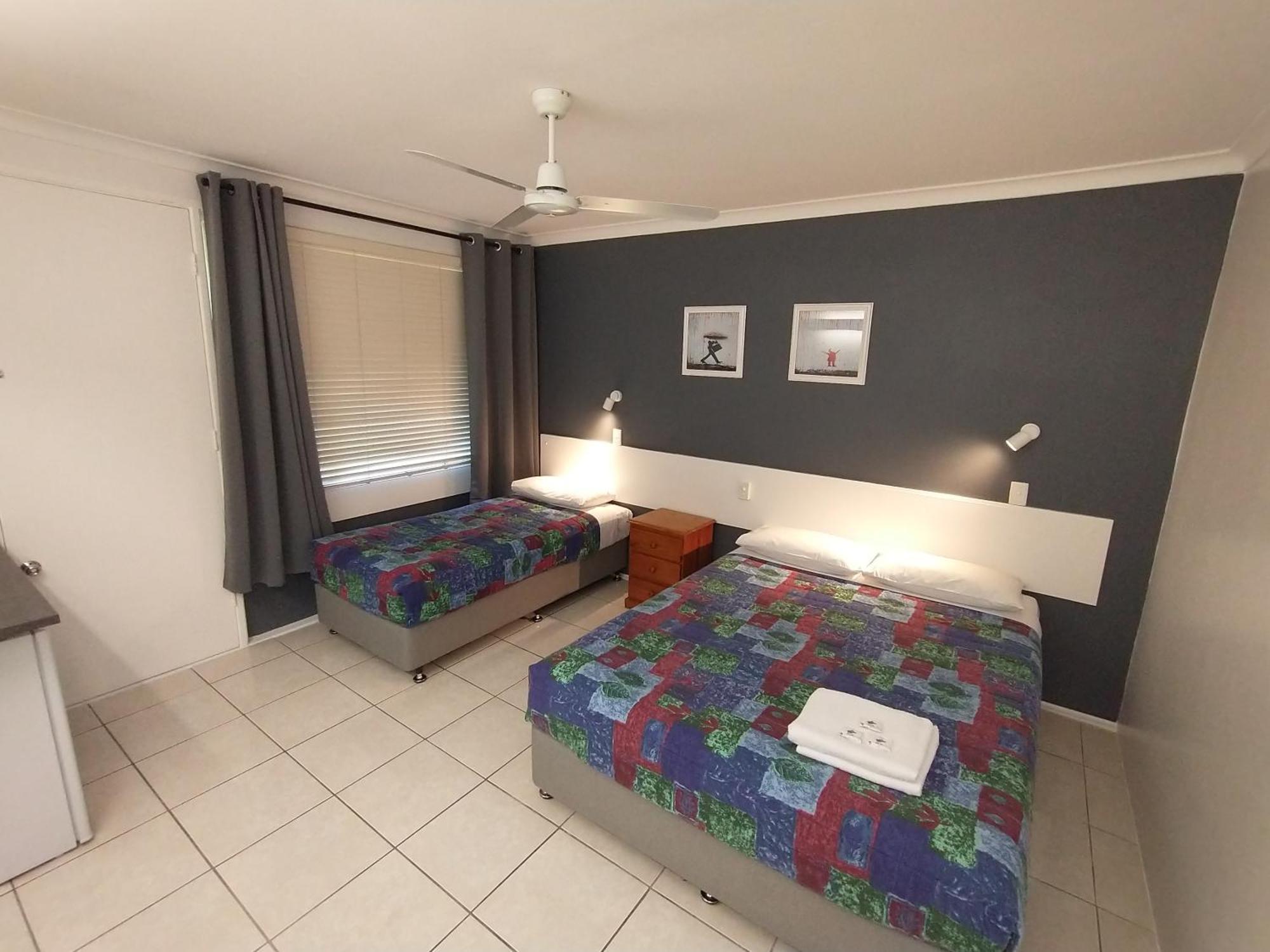 Aspley Sunset Motel ห้อง รูปภาพ