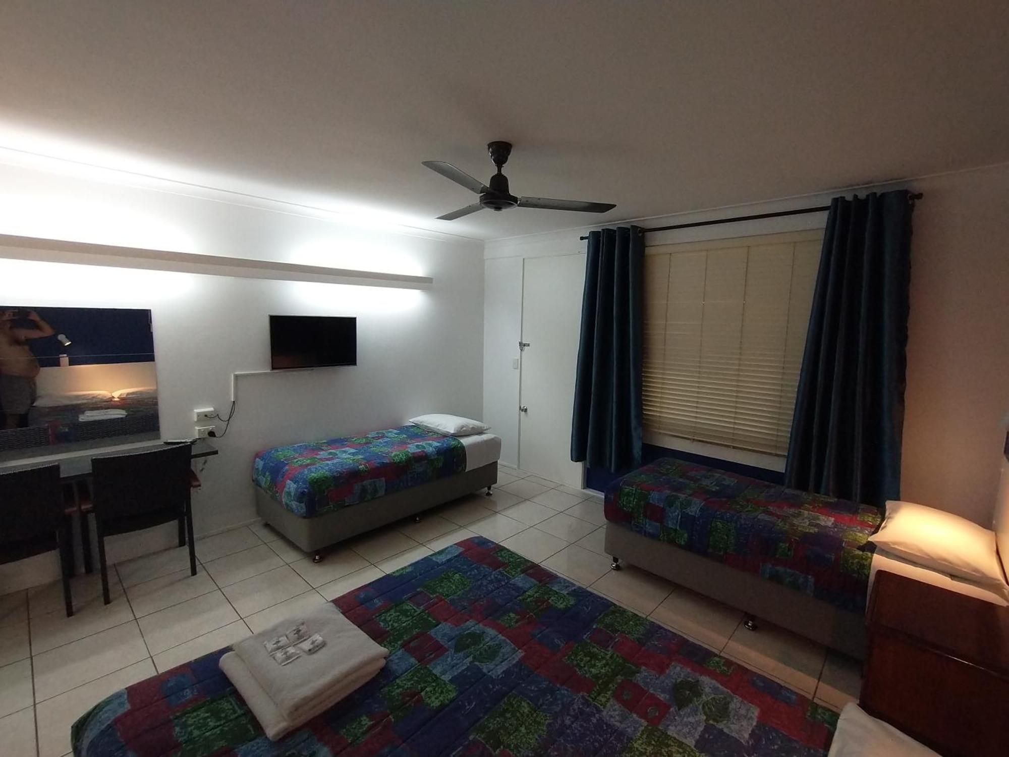 Aspley Sunset Motel ห้อง รูปภาพ